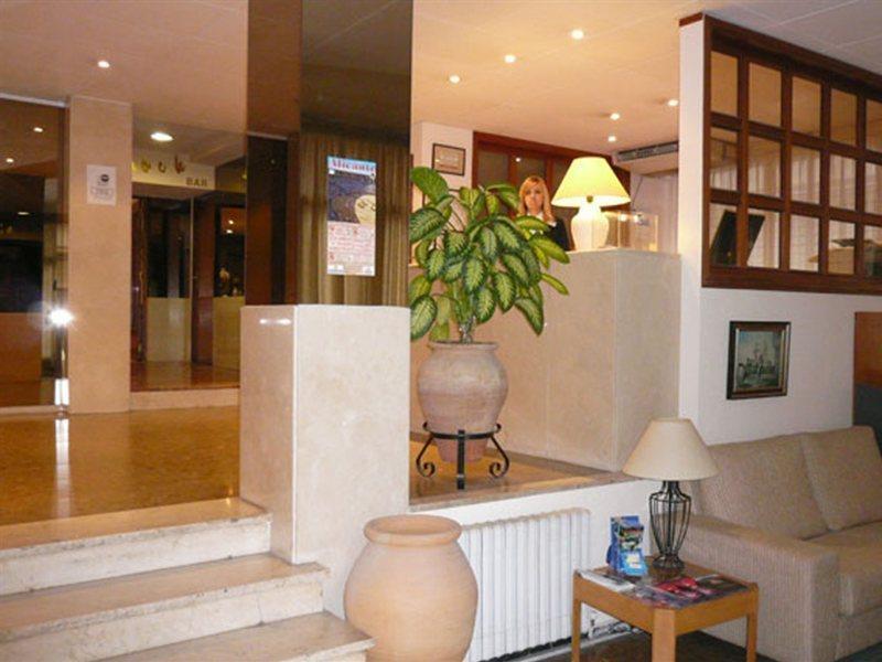 Hotel Goya Alicante Bagian luar foto