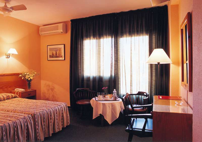 Hotel Goya Alicante Ruang foto