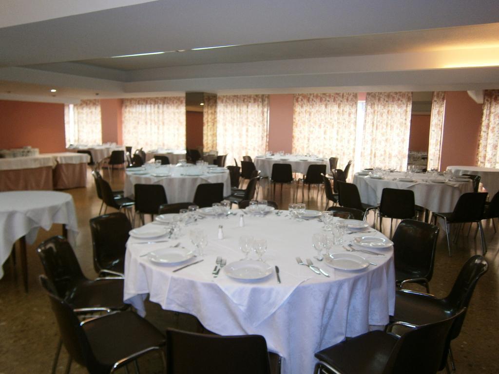 Hotel Goya Alicante Bagian luar foto